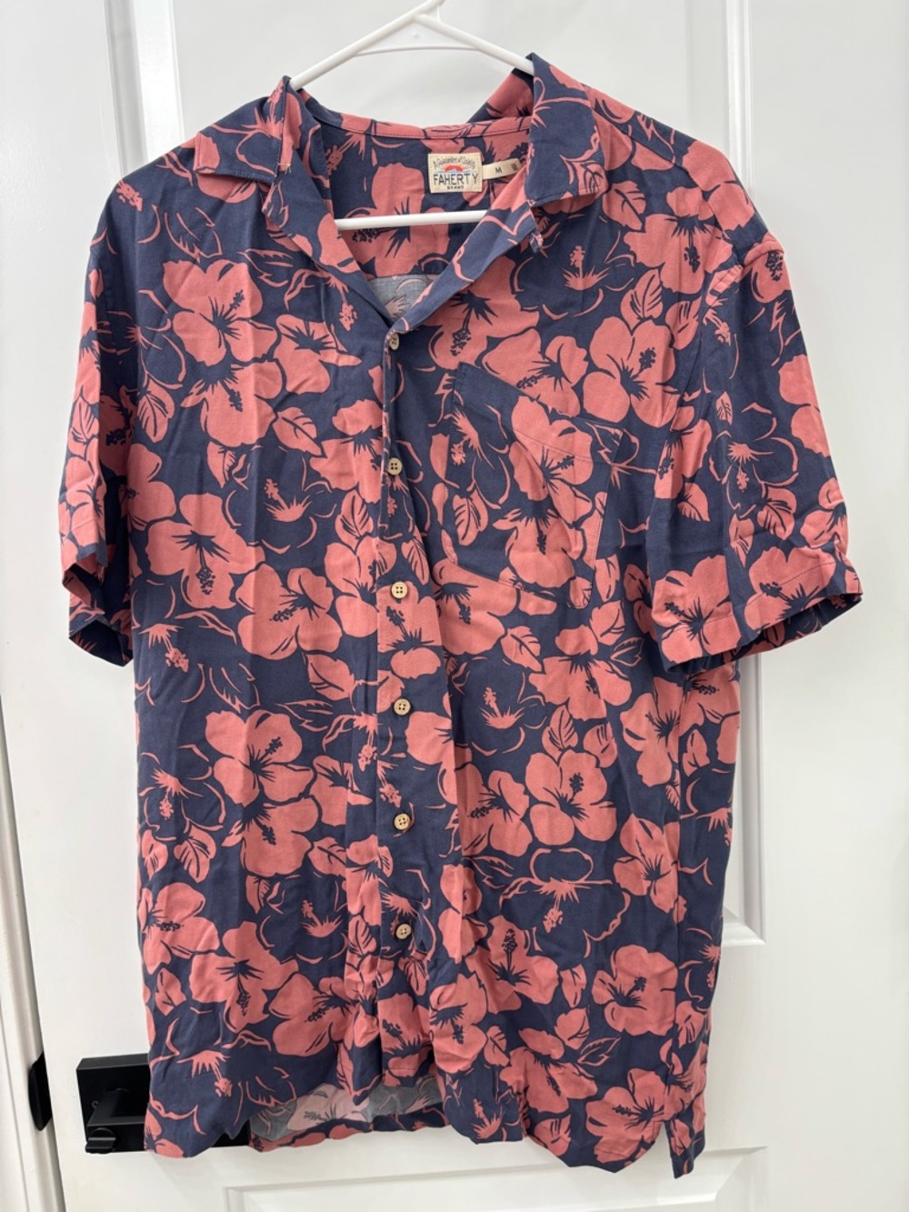 Faherty Kona hibiscus print camp shirt men’s